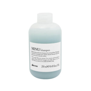 Davines Minu, rozświetlający szampon do włosów farbowanych. Chroni kolor oraz przedłuża jego trwałość. Pojemność 250ml.
